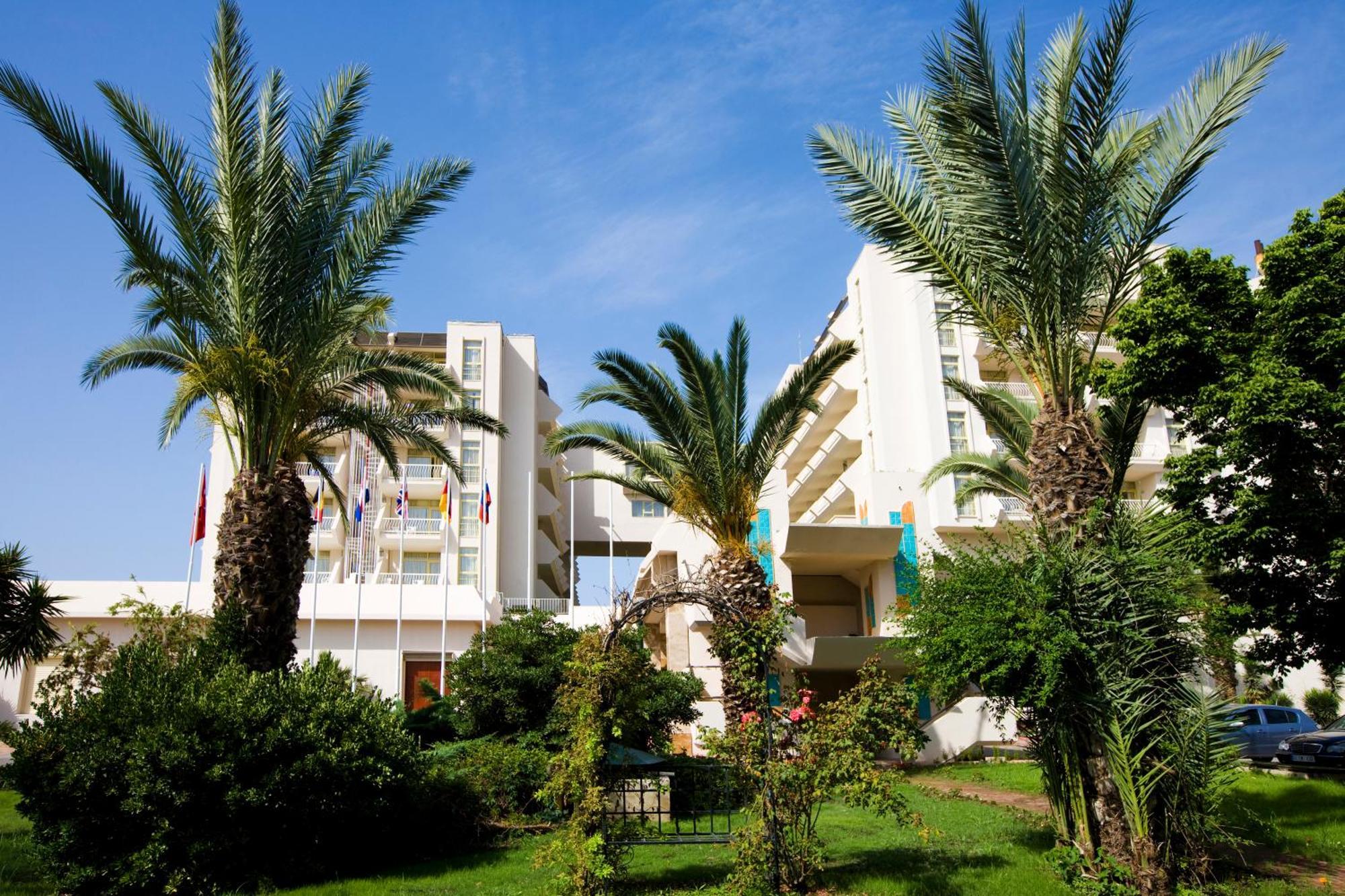 Fantasia Deluxe Hotel Κουσάντασι Εξωτερικό φωτογραφία